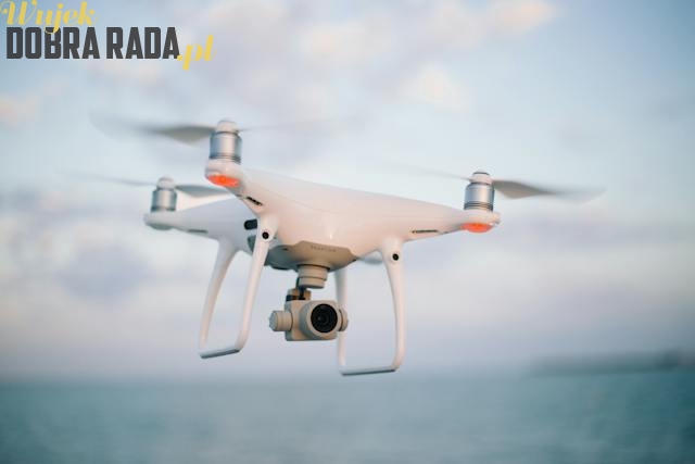 Zastosowanie Dronów w Różnych Dziedzinach: Nowe Horyzonty Technologii Lotniczej